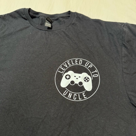 Leveled Up Uncle Black Men's T-Shirt - Picture 2 of 3
